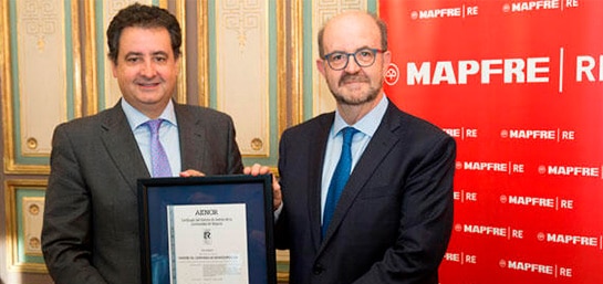 AENOR entrega el certificado conforme a ISO 22301 a MAPFRE RE